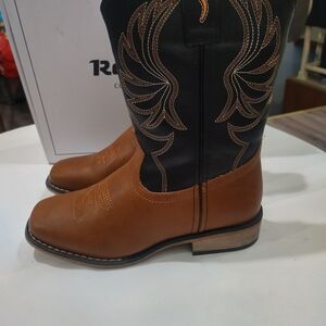 Rollda Kids Cowboy Boots for Boys Girls Western Square Toe Cowgirl Boots Size 6